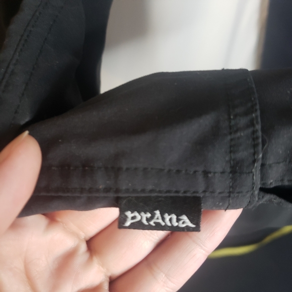 Prana pants light weight size medium capri length - Picture 2 of 7